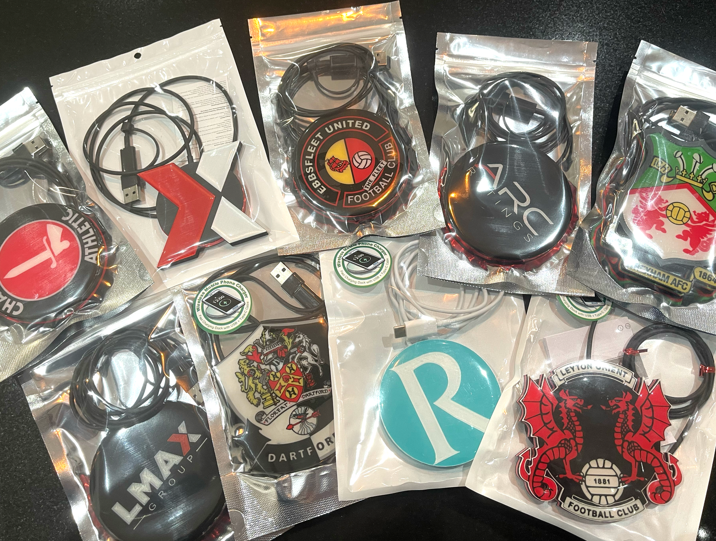 **Super-Fast 15W Branded Wireless Chargers – Customize with Any Logo or Design!** (Copy)